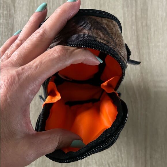 NWOT … CASE LOGIC “Camouflage” Case / Pouch - Picture 4 of 5